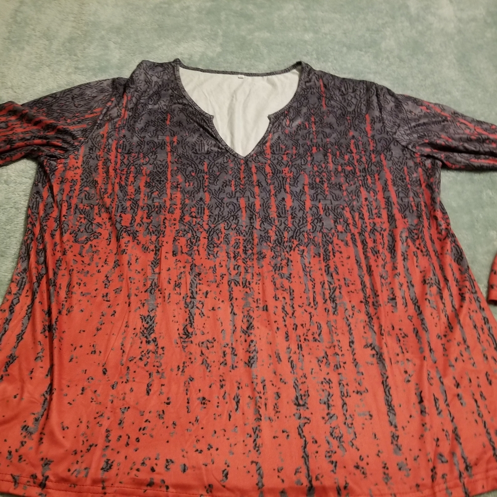 Boutique long sleeve top
